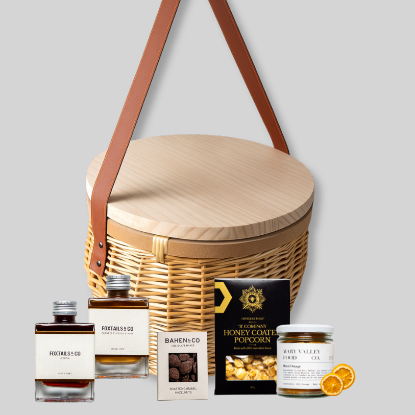 The Cocktail Picnic Basket