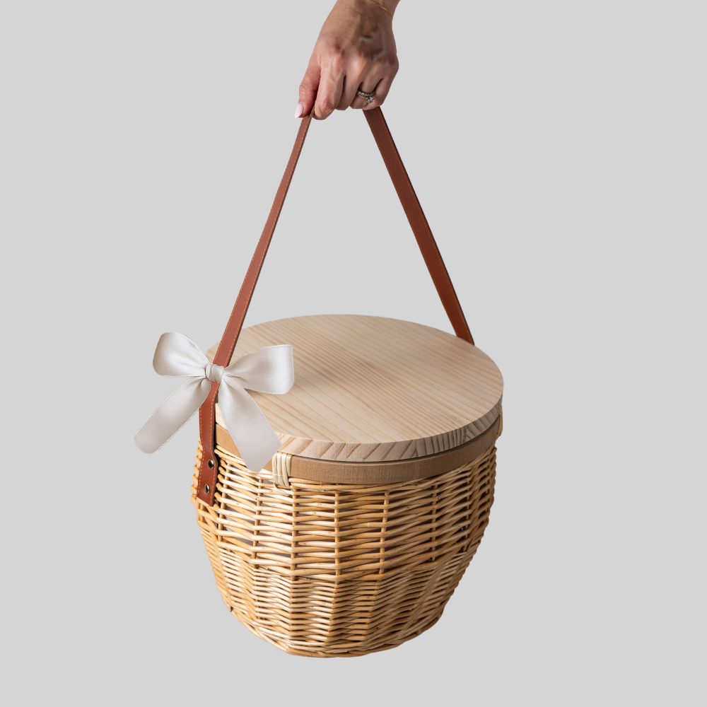 *PRE-ORDER* Woven Picnic Basket